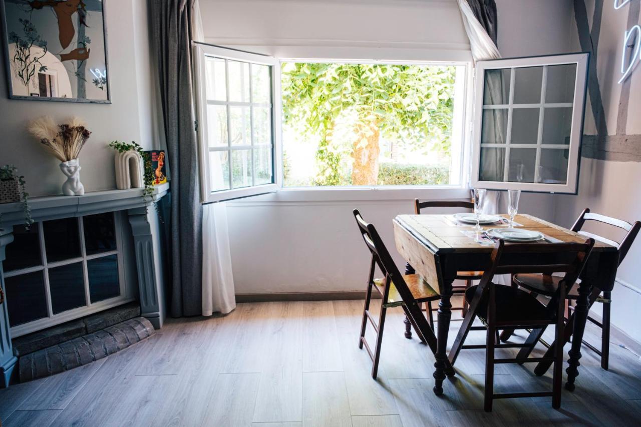 Loveroom Du Perche : Maison Avec Balneo Moulins-la-Marche Exteriör bild